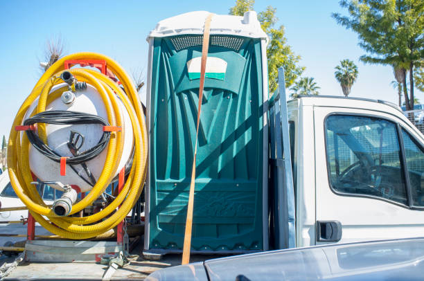 Best Portable toilet rental cost  in Republic, WA